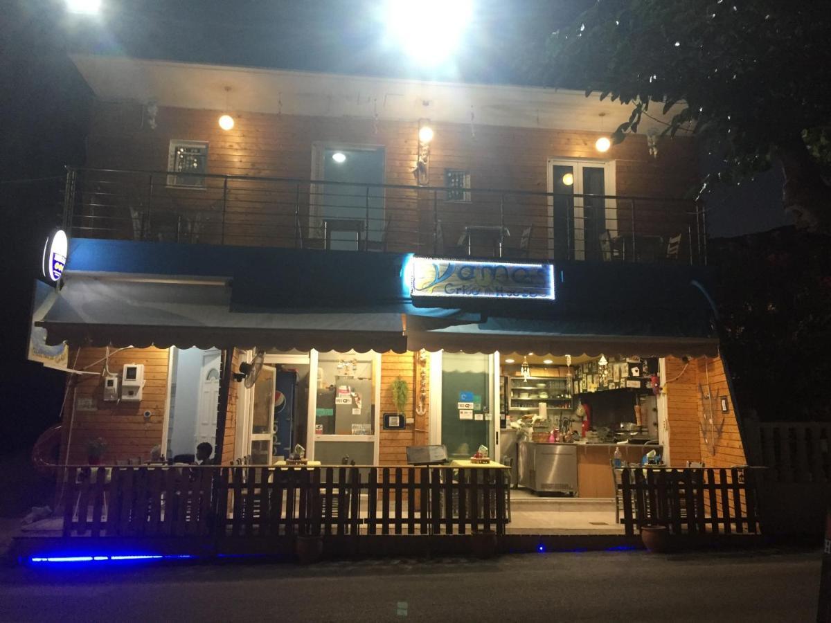 Anastasia Studios, Apartments & Suites อาร์คานเยโลส ภายนอก รูปภาพ