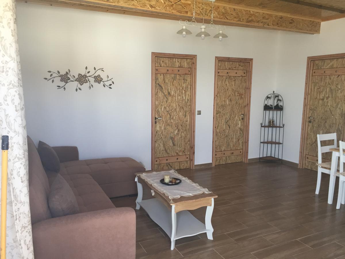 Anastasia Studios, Apartments & Suites อาร์คานเยโลส ภายนอก รูปภาพ